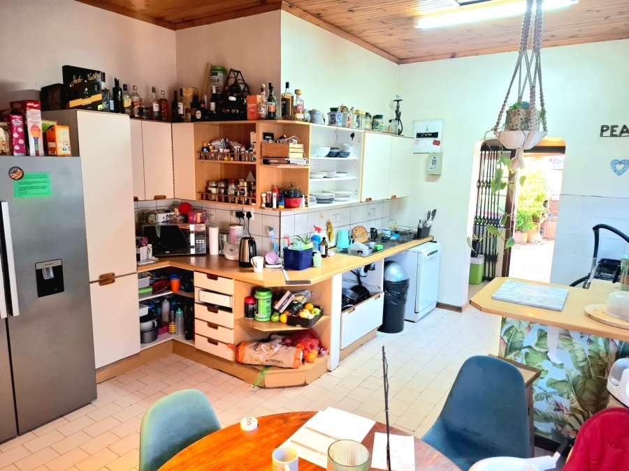 5 Bedroom Property for Sale in Oakdale Western Cape
